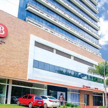 Bristol Easy Uba Hotel Екстериор снимка