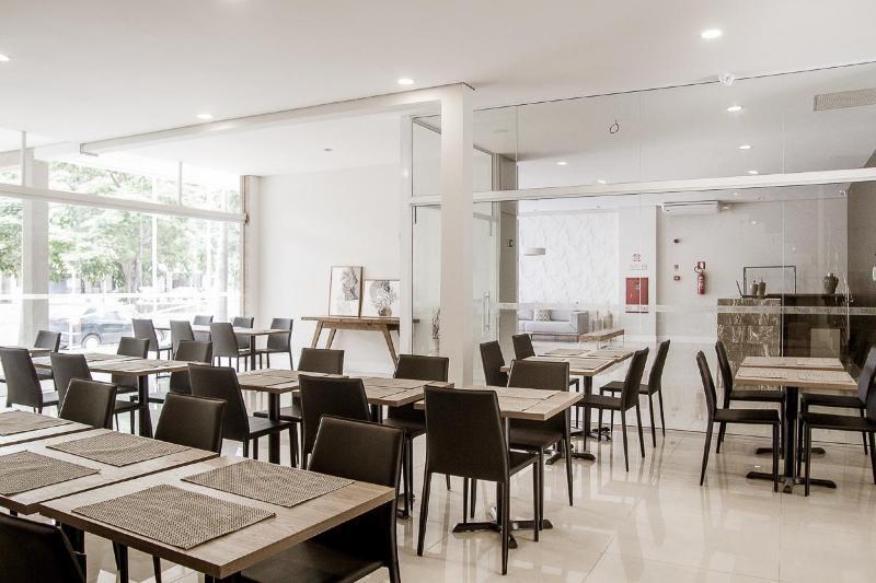 Bristol Easy Uba Hotel Екстериор снимка