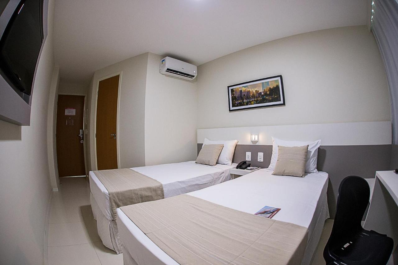 Bristol Easy Uba Hotel Екстериор снимка