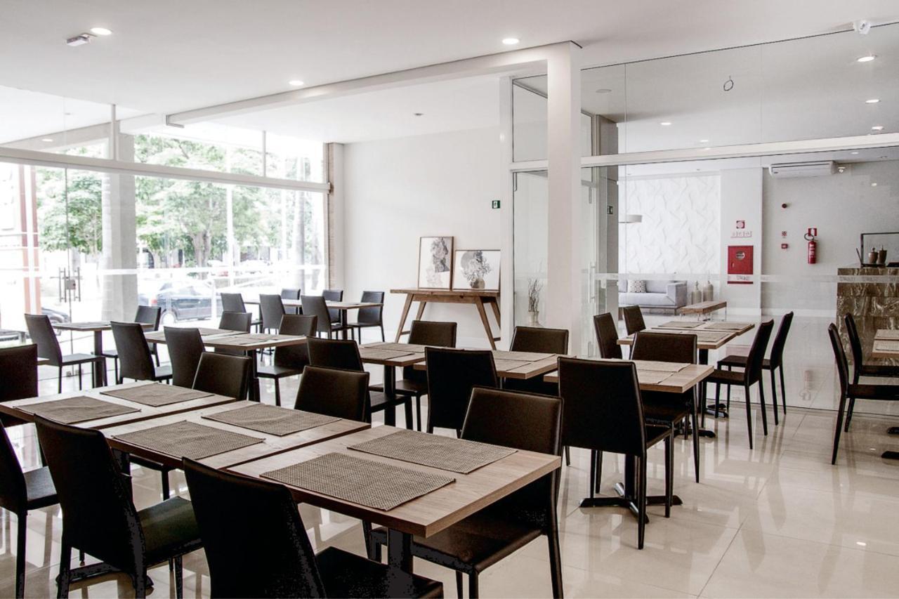 Bristol Easy Uba Hotel Екстериор снимка