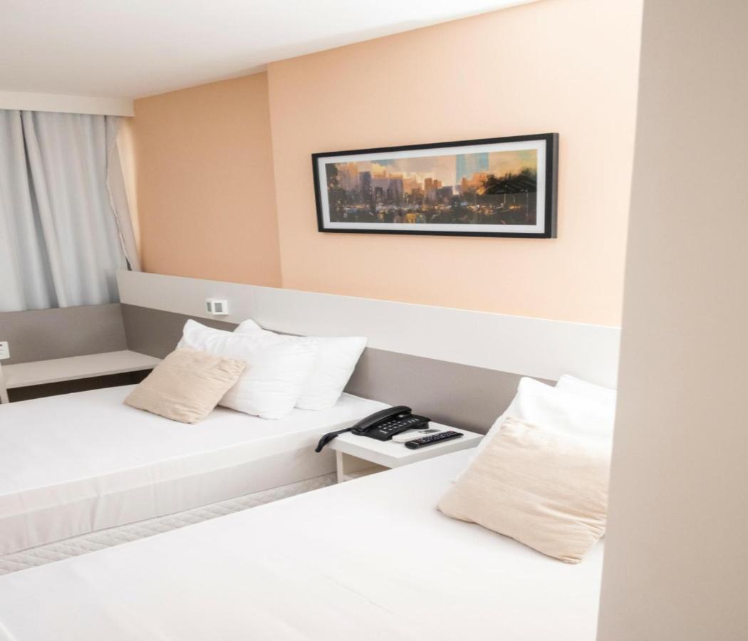 Bristol Easy Uba Hotel Екстериор снимка